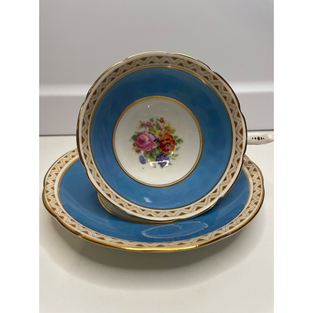 Paragon By Appointment To Her Majesty The Queen Teacup Saucer BLUE floral Eng.